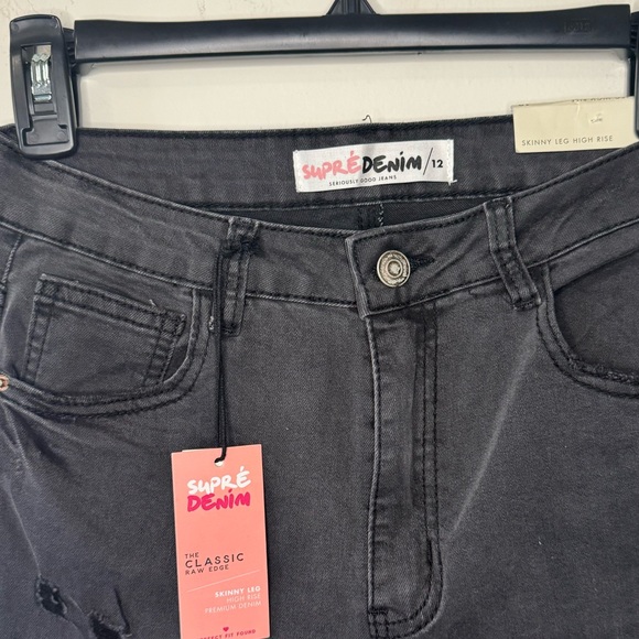 SUPRE DENIM Distressed Skinny Jeans - Picture 4 of 5